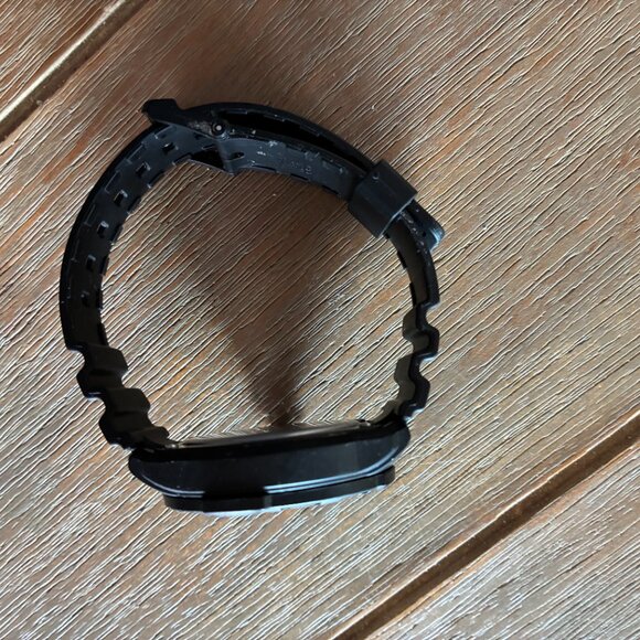 Casio Men's analog Watch w/Black Resin Band Water Resistant Excellent Condition - Picture 5 of 5